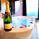 Life Voyage & - Strasbourg's Center Luxury Experience شقة ستراسبورغ