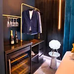 Life Voyage & - Strasbourg's Center Luxury Experience Apartment Straßburg