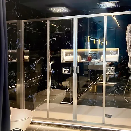 Apartment Life Voyage & - Strasbourg's Center Luxury Experience