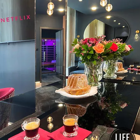 Apartment Life Voyage & - Strasbourg's Center Luxury Experience *